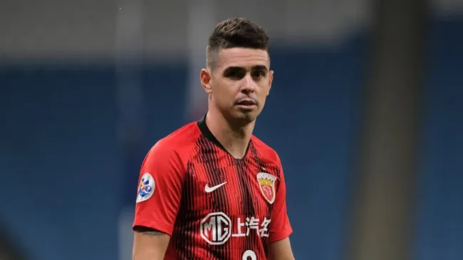 Oscar, alvo do Internacional