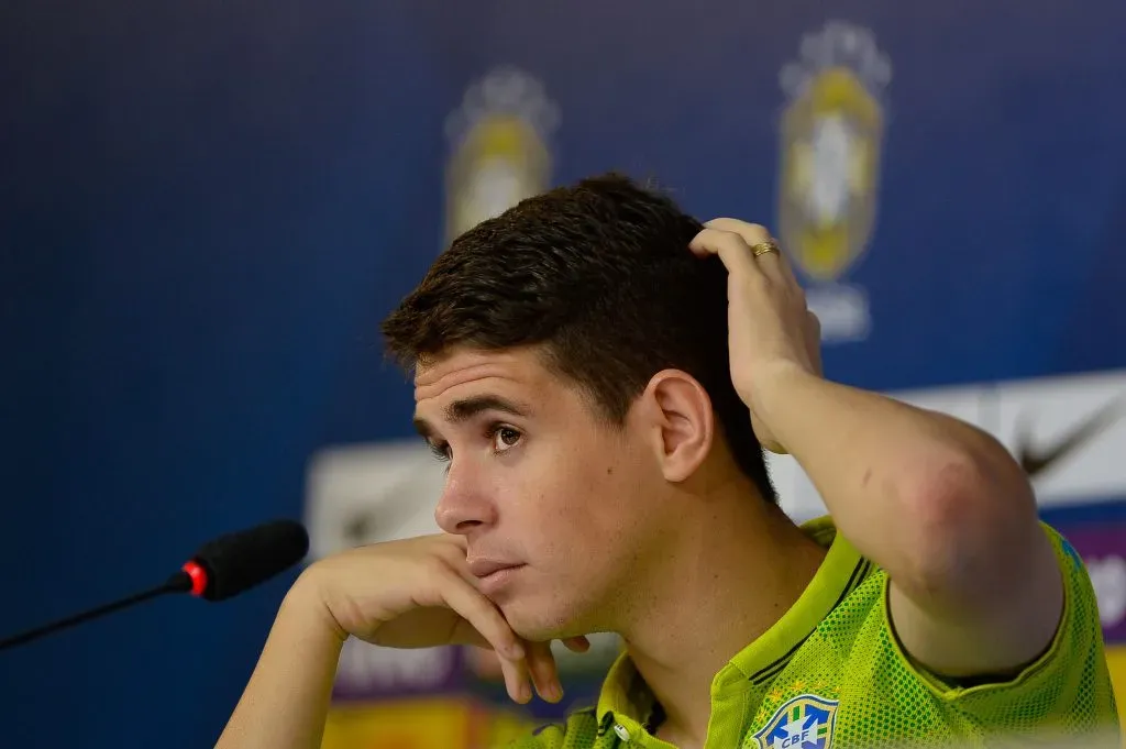 TERESOPOLIS – RJ – 14/06/2014 – TREINO DA SELECAO – Oscar durante treino da Selecao Brasileira na Granja Comary. Foto: Pedro Martins/AGIF
