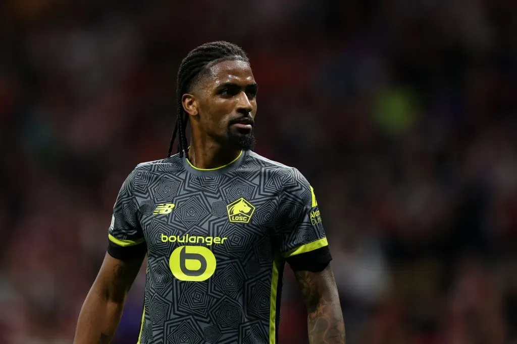 Alexsandro de Souza, do Lille em partida contra o Atlético de Madrid (Photo by Florencia Tan Jun/Getty Images)