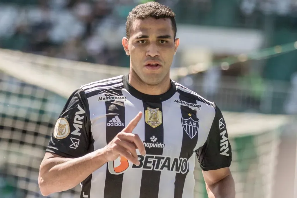 Alan Kardec deixou o Galo e fechou com o Furacão – Foto: Robson Mafra/AGIF.