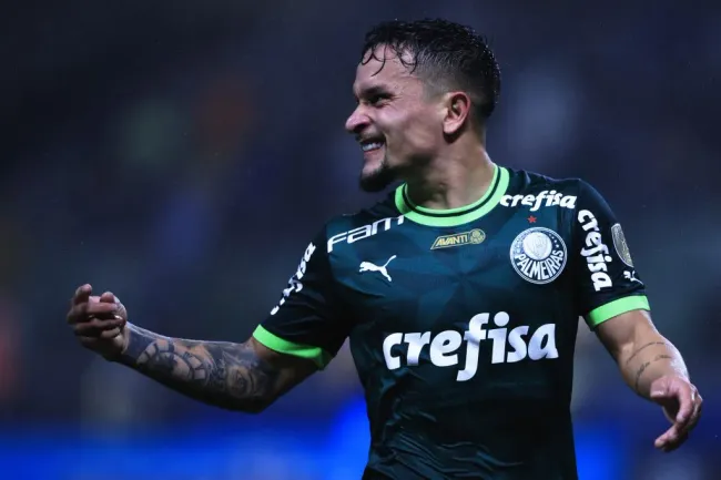 Artur jogará no Botafogo em 2025 – Foto: Ettore Chiereguini/AGIF.