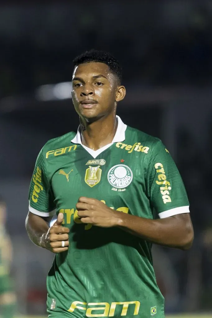 SP – RIBEIRAO PRETO – 23/05/2024 – COPA DO BRASIL 2024, BOTAFOGO-SP X PALMEIRAS – Luis Guilherme jogador do Palmeiras durante partida contra o Botafogo-SP no estadio Santa Cruz pelo campeonato Copa Do Brasil 2024. Foto: Gabriel Cordeiro/AGIF