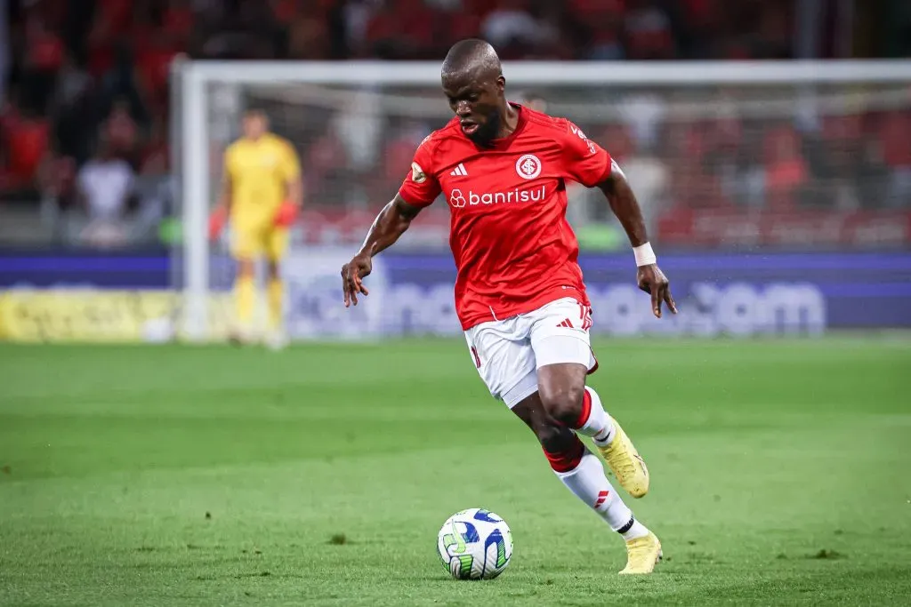 Enner Valencia jogador do Internacional durante partida contra o Fluminense no estadio Beira-Rio pelo campeonato Brasileiro A 2023. Foto: Maxi Franzoi/AGIF