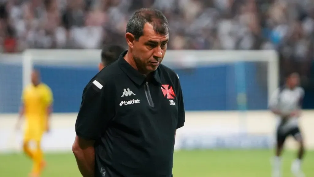 Carille fala sobre vaias ao Vasco (Imagem: Aguilar Abecassis/AGIF)