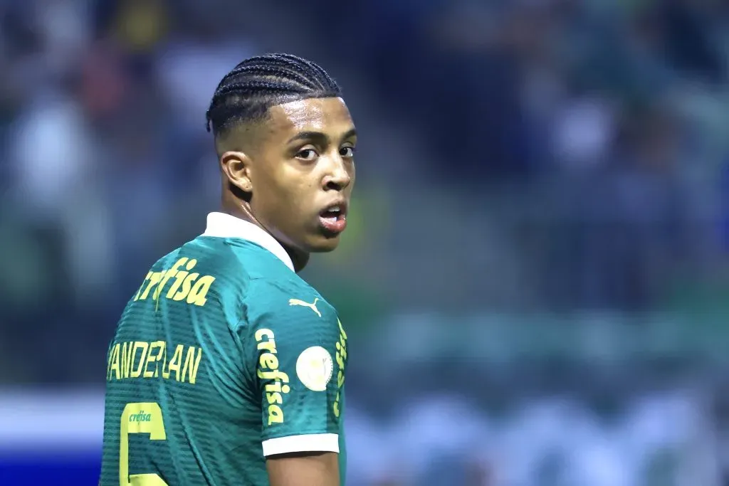 SP – SAO PAULO – 20/06/2024 – BRASILEIRO A 2024, PALMEIRAS X BRAGANTINO – Vanderlan jogador do Palmeiras durante partida contra o Bragantino no estadio Arena Allianz Parque pelo campeonato Brasileiro A 2024. Foto: Marcello Zambrana/AGIF