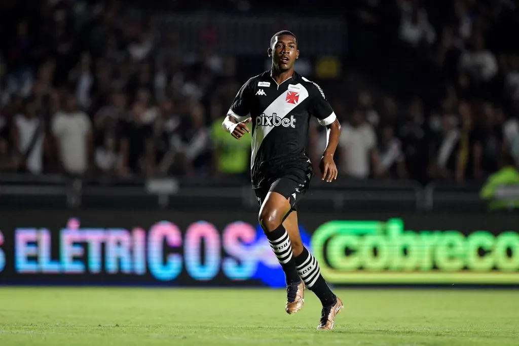 Rayan jogador do Vasco durante partida contra o Boavista pelo campeonato Carioca 2023. Foto: Thiago Ribeiro/AGIF