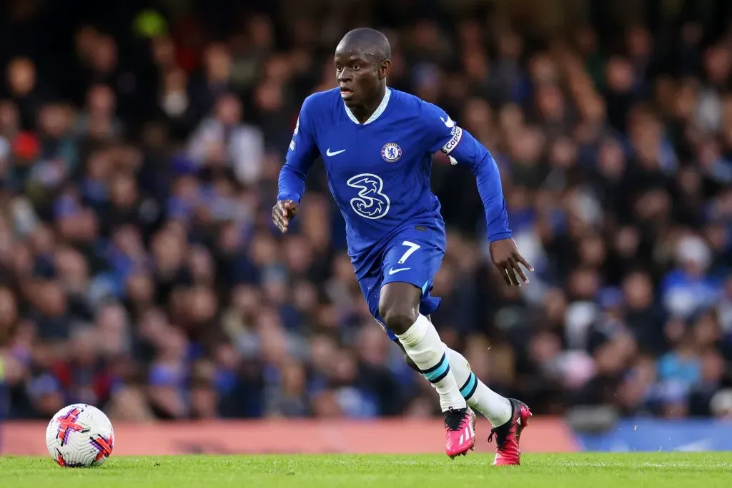 LONDON, ENGLAND – APRIL 01: Ngolo Kante of Chelsea on the ball during the Premier League match between Chelsea FC and Aston Villa at Stamford Bridge on April 01, 2023 in London, England. (Photo by Marc Atkins/Getty Images)
