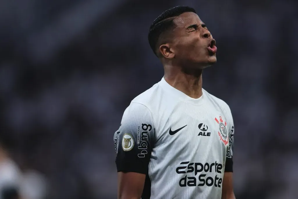 SP – SAO PAULO – 04/08/2024 – BRASILEIRO A 2024, CORINTHIANS X JUVENTUDE – Wesley jogador do Corinthians durante partida contra o Juventude no estadio Arena Corinthians pelo campeonato Brasileiro A 2024. Foto: Ettore Chiereguini/AGIF