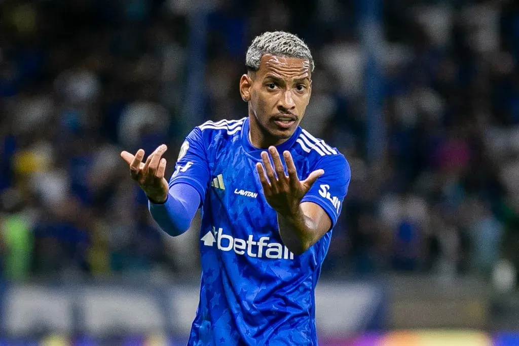 MG – BELO HORIZONTE – 13/06/2024 – BRASILEIRO A 2024, CRUZEIRO X CUIABA – Matheus Pereira jogador do Cruzeiro durante partida contra o Cuiaba no estadio Mineirao pelo campeonato Brasileiro A 2024. Foto: Fernando Moreno/AGIF