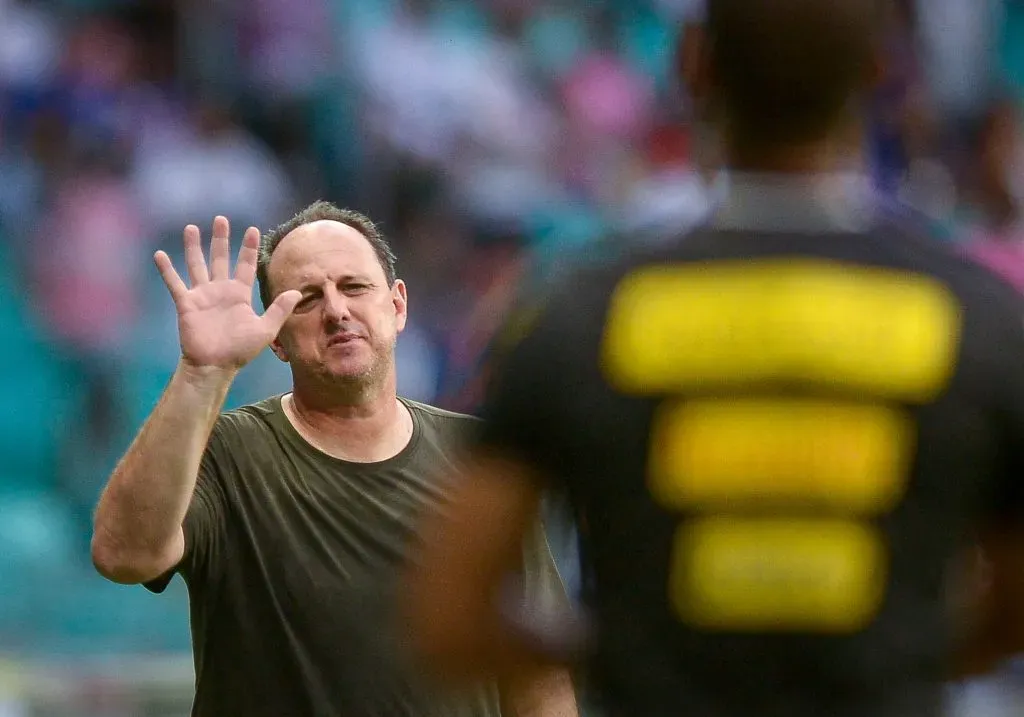 Ceni durante partida contra o Jacuipense no Campeonato Baiano 2025. Foto: Jhony Pinho/AGIF