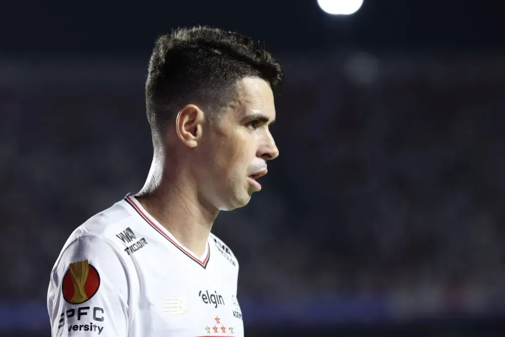 SP – SAO PAULO – 19/02/2025 – PAULISTA 2025, SAO PAULO X PONTE PRETA – Oscar jogador do Sao Paulo durante partida contra o Ponte Preta no estadio Morumbi pelo campeonato Paulista 2025. Foto: Marcello Zambrana/AGIF