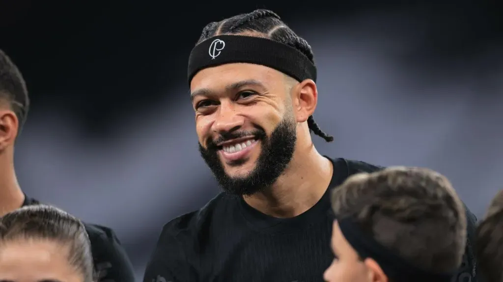 Depay, atacante do Corinthians