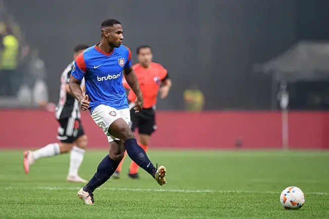 Johan Romaña jogador do San Lorenzo-ARG – (Photo by Gledston Tavares/Eurasia Sport Images/Getty Images)