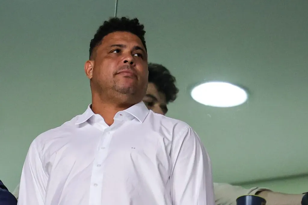MG – BELO HORIZONTE – 22/04/2023 – BRASILEIRO A 2023, CRUZEIRO X GREMIO – Ronaldo Nazario do Cruzeiro durante partida contra o Gremio no estadio Independencia pelo campeonato BRASILEIRO A 2023. Foto: Gilson Junio/AGIF