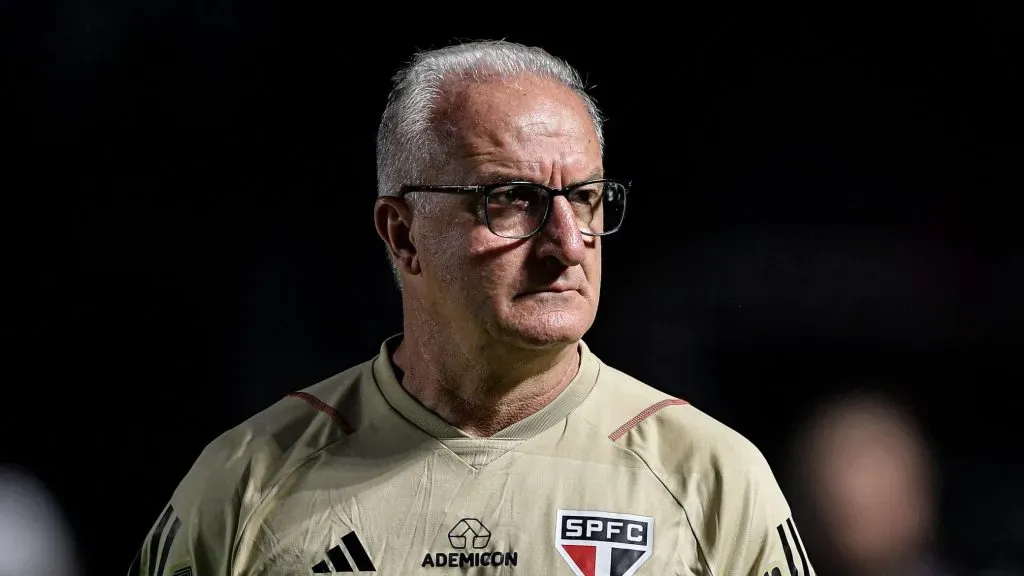 Dorival continua repercutindo - Foto: Thiago Ribeiro/AGIF.