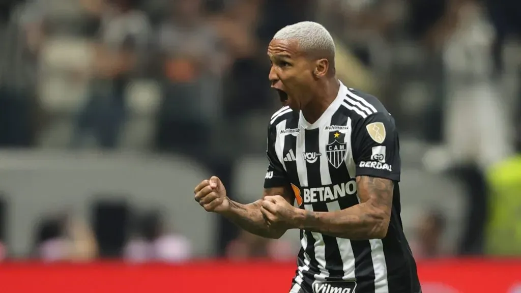 Deyverson foi anunciado pelo Fortaleza – Foto: Gilson Lobo/AGIF.