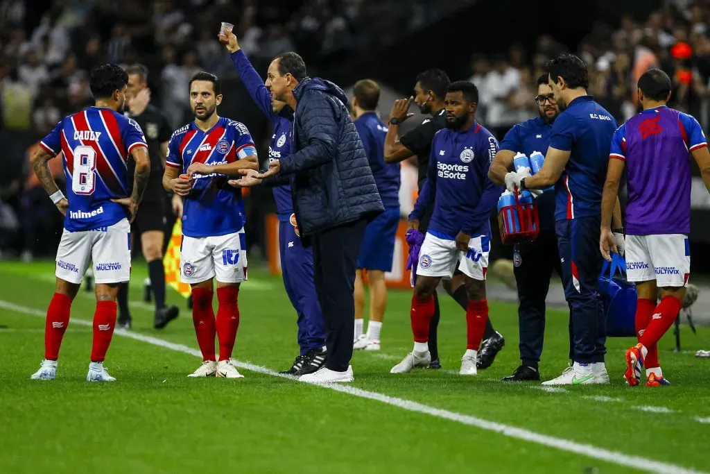 Rogerio Ceni tecnico do Bahia durante partida contra o Corinthians no estadio Arena Corinthians pelo campeonato Brasileiro A 2024. Foto: Marco Miatelo/AGIF