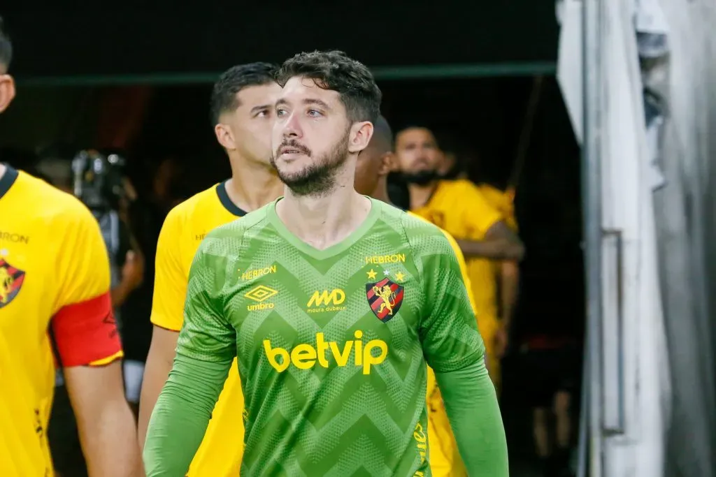 CE – FORTALEZA – 20/06/2024 – BRASILEIRO B 2024, CEARA X SPORT – Caique Franca goleiro do Sport durante partida contra o Ceara no estadio Arena Castelao pelo campeonato Brasileiro B 2024. Foto: Baggio Rodrigues/AGIF