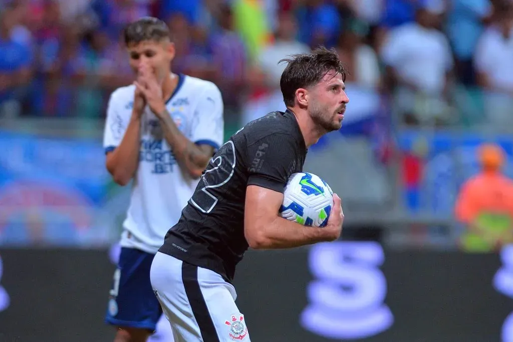 BA – SALVADOR – 30/03/2025 – BRASILEIRO A 2025, BAHIA X CORINTHIANS – Hector Hernandez, jogador do Corinthians comemora seu gol durante partida contra o Bahia no estadio Arena Fonte Nova pelo campeonato Brasileiro A 2025. Foto: Walmir Cirne/AGIF