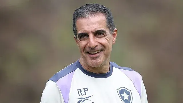 Rizek vê evolução no Fogão com Renato Paiva – Foto: Vitor Silva/Botafogo.