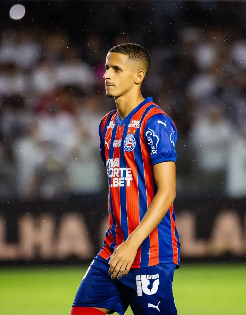 Luciano Juba, atleta do Bahia, em partida contra o Santos (Imagem: Letícia Martins / EC Bahia)