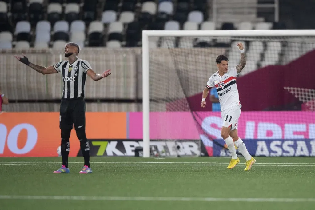 Ferrerinha comemorando gol no São Paulo – Foto: Thiago Ribeiro/AGIF