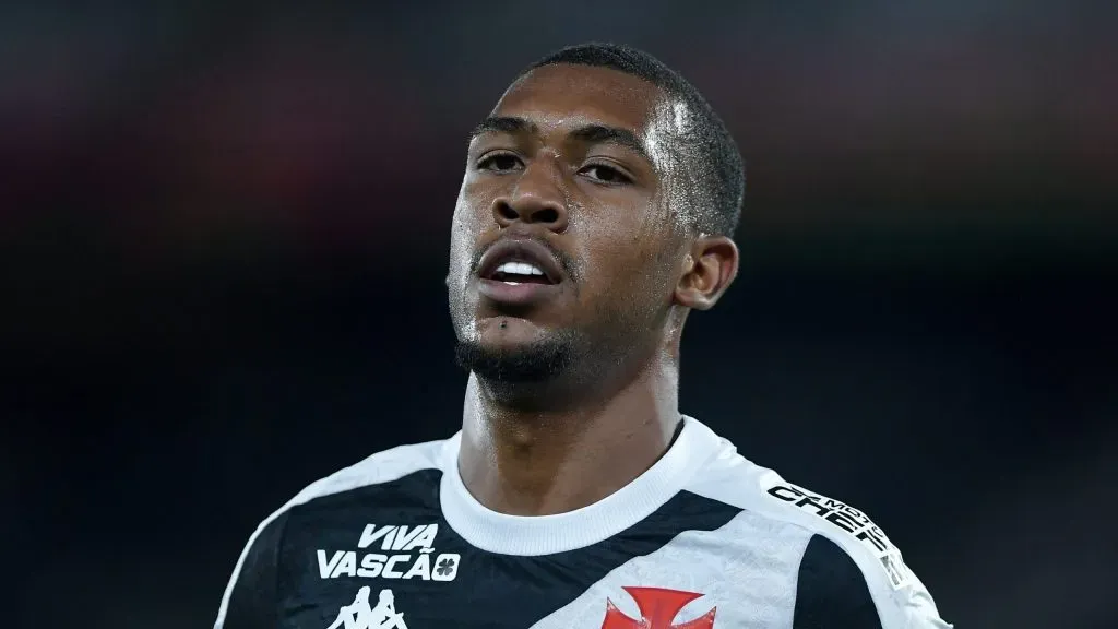 Vasco define preço de Rayan (Imagem: Thiago Ribeiro/AGIF)