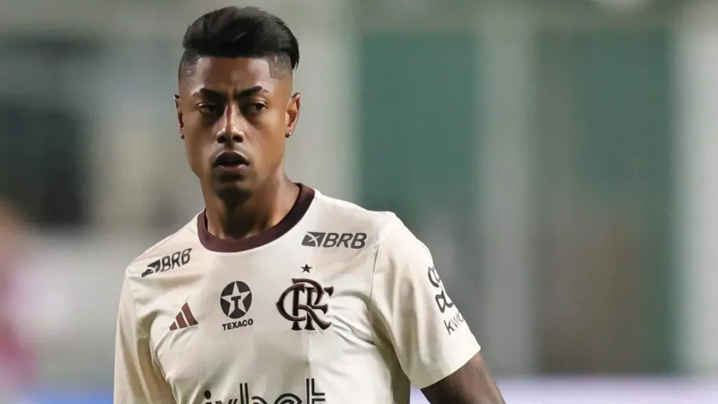 Bruno Henrique deve jogar contra o Vasco – Foto: Gilson Lobo/AGIF.