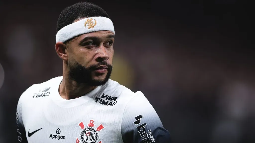 Memphis Depay jogador do Corinthians