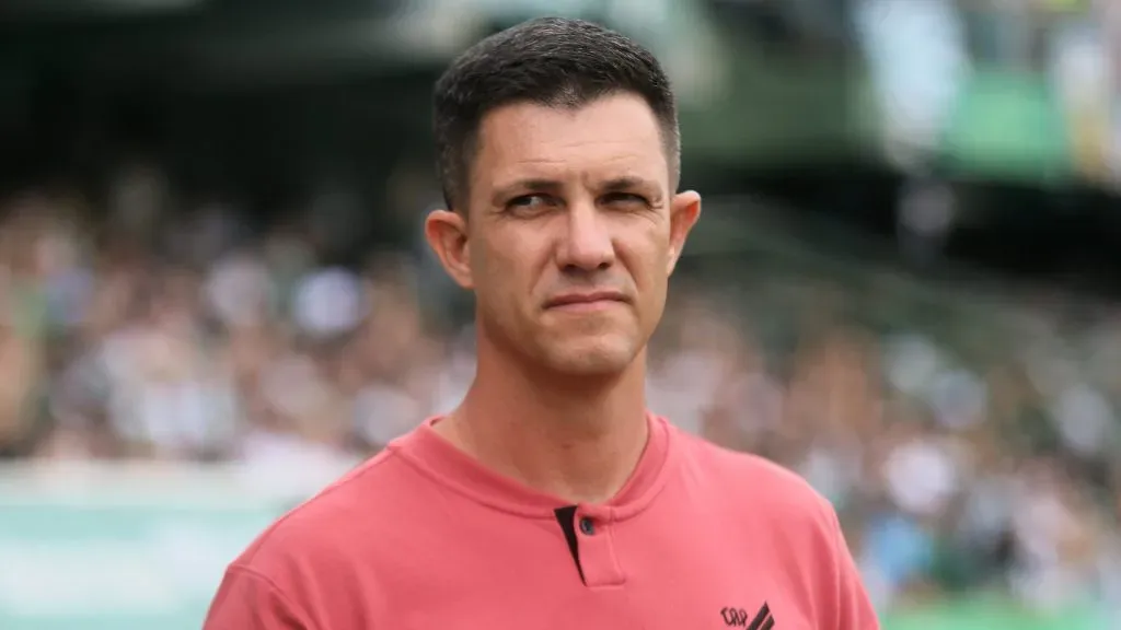 Maurício Barbieri, técnico do Athletico. Foto: Gabriel Machado/AGIF
