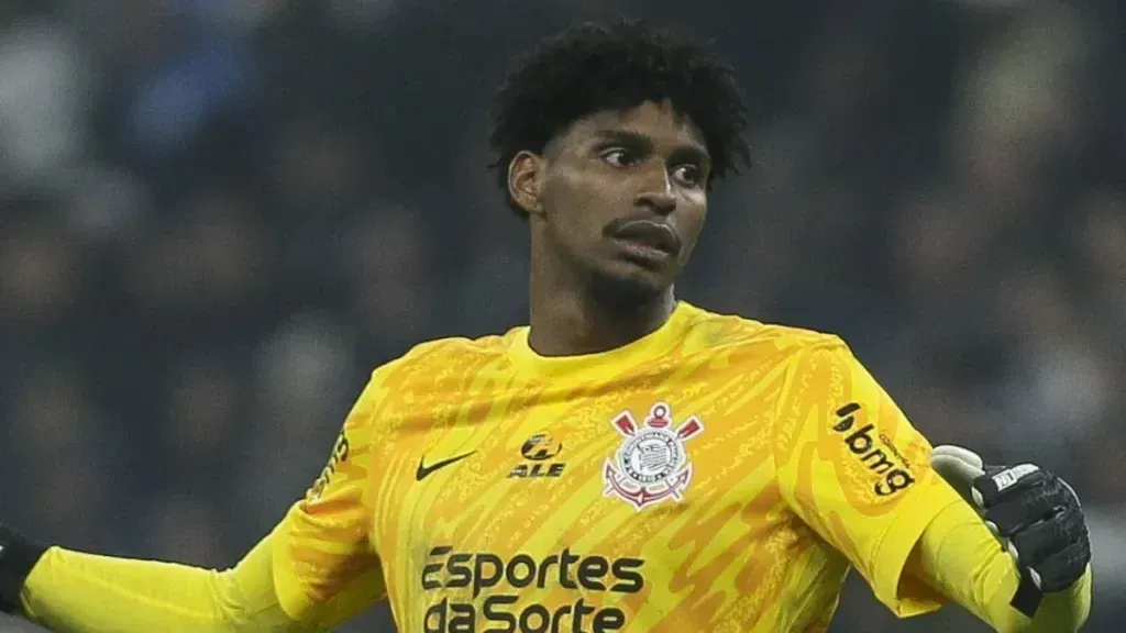 Hugo Souza, goleiro do Corinthians