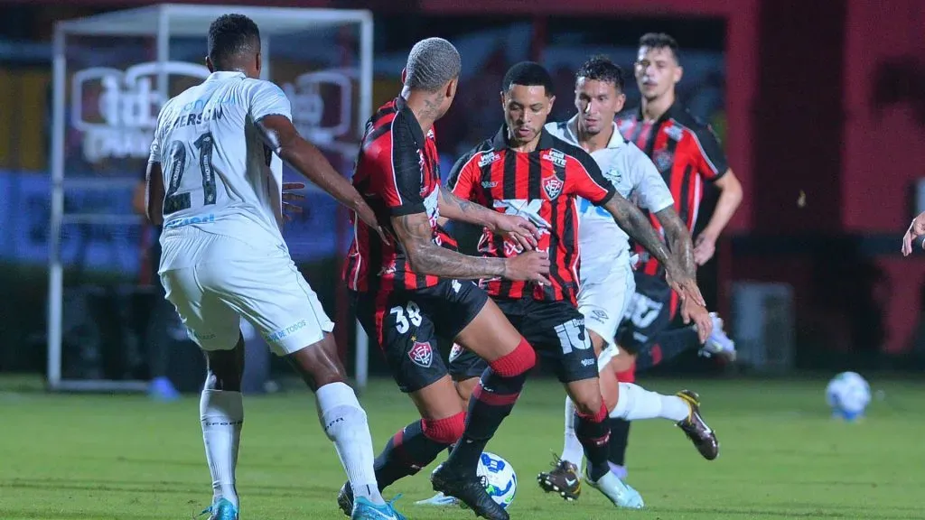 Vitória x Grêmio pelo Brasileirão