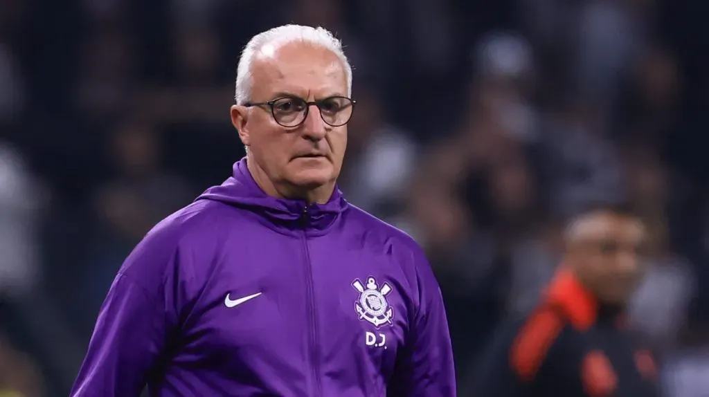 Dorival Júnior em partida sob comando do Corinthians. Foto: Marcello Zambrana/AGIF