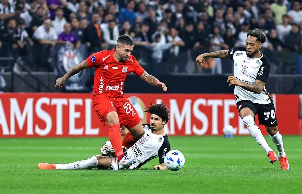 SP – SAO PAULO – 06/05/2025 – COPA SUL-AMERICANA 2025, CORINTHIANS X AMERICA DE CALI – Andre Ramalho jogador do Corinthians durante partida contra o America de Cali no estadio Arena Corinthians pelo campeonato Copa Sul-americana 2025. Foto: Fabio Giannelli/AGIF