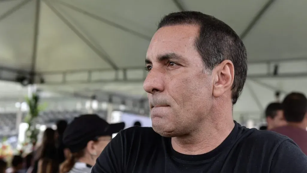 Edmundo dá conselho para o Vasco (Imagem: Thiago Ribeiro/AGIF)