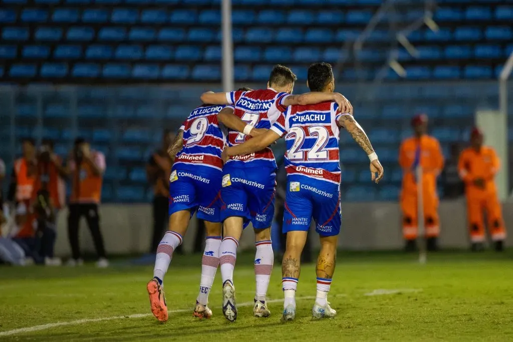 Pochettino jogador do Fortaleza comemora seu gol durante partida contra o Juventude no estadio Presidente Vargas (CE) pelo campeonato Brasileiro A 2025. Foto: Baggio Rodrigues/AGIF