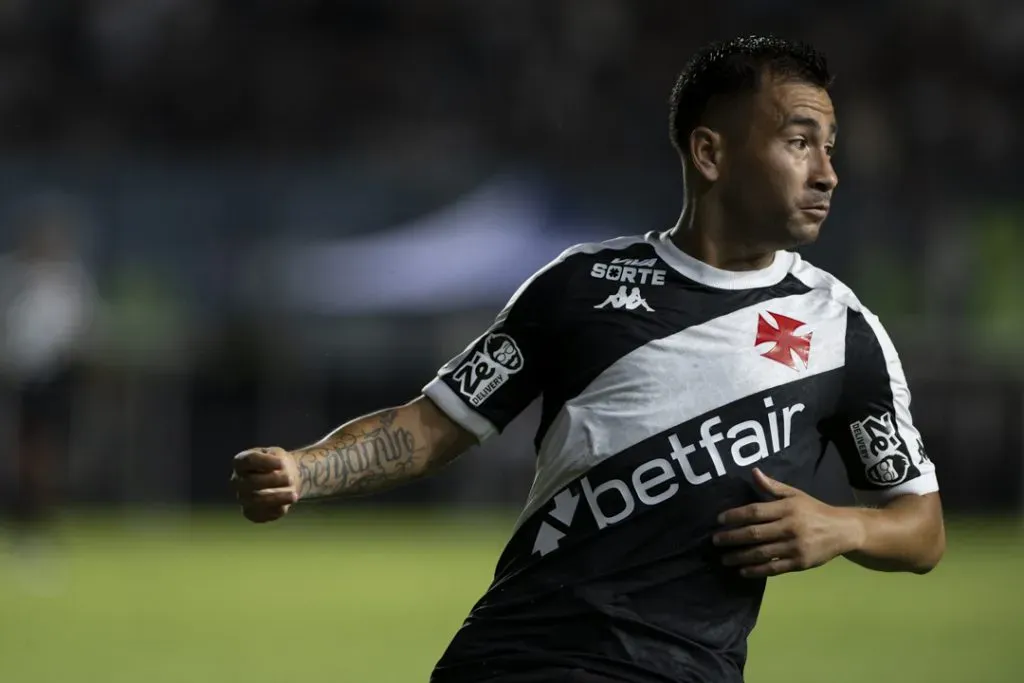 Jean David deve sair do Vasco – Foto: Jorge Rodrigues/AGIF.