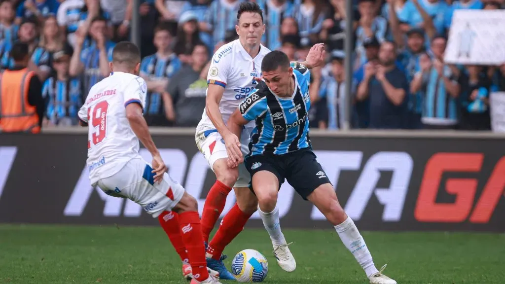 Duelo Grêmio x Bahia