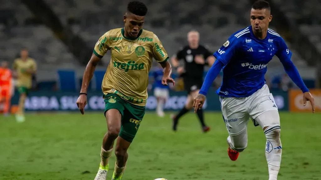 Cruzeiro x Palmeiras se enfrentam no Mineirão. Foto: Fernando Moreno/AGIF