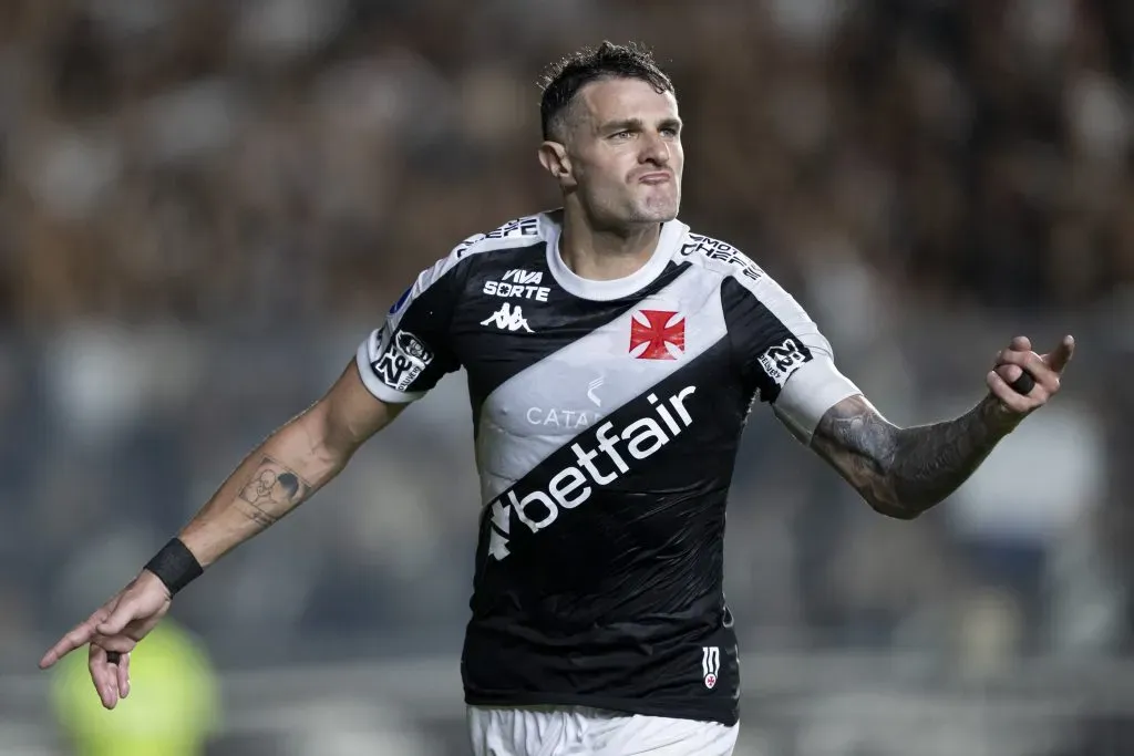 Vegetti, atacante do Vasco Foto: Jorge Rodrigues/AGIF