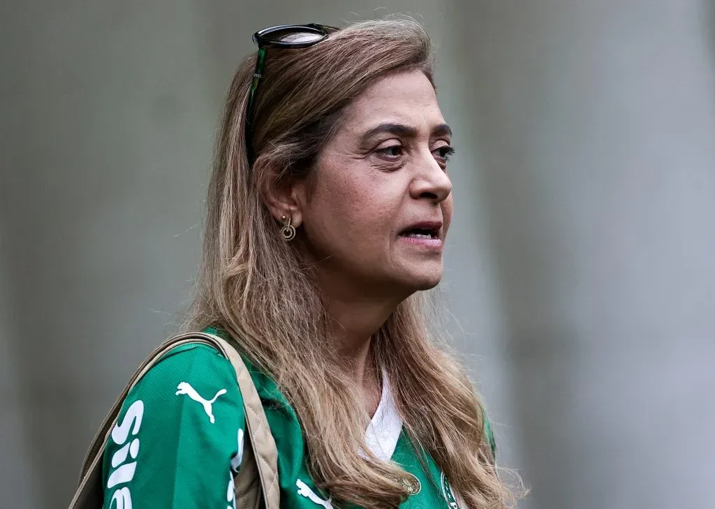 Leila Pereira presidente do Palmeiras antes da partida contra o Bahia no estadio Arena Allianz Parque pelo campeonato Brasileiro A 2025. Foto: Fabio Giannelli/AGIF
