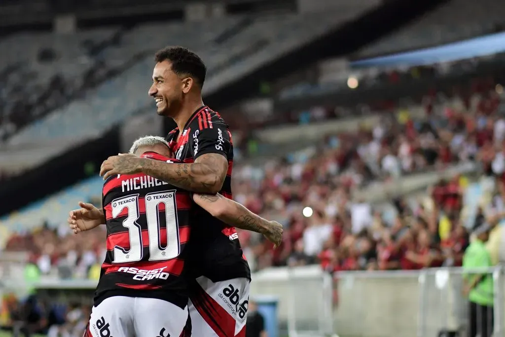 RJ – RIO DE JANEIRO – 21/05/2025 – COPA DO BRASIL 2025, FLAMENGO X BOTAFOGO-PB – Danilo jogador do Flamengo comemora seu gol com Michael jogador da sua equipe durante partida contra o Botafogo-PB no estadio Maracana pelo campeonato Copa Do Brasil 2025. Foto: Thiago Ribeiro/AGIF