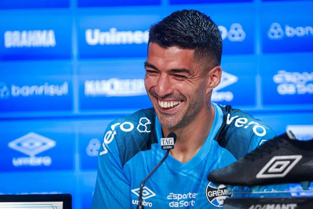 BA – PORTO ALEGRE – 03/12/2023 – BRASILEIRO A 2023, GREMIO X VASCO – Luis Suarez jogador do Gremio durante coletiva apos partida contra o Vasco no estadio Arena do Gremio pelo campeonato Brasileiro A 2023. Foto: Maxi Franzoi/AGIF