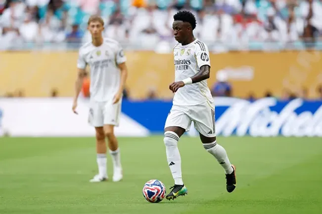 Vini Jr. jogando no Real Madrid contra a Juventus – (Photo by Pedro Castillo/Real Madrid via Getty Images)