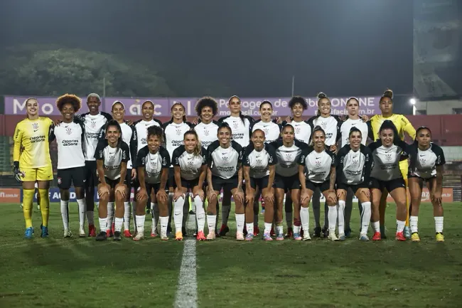 Elenco do Corinthians em 2025 (Reprodução/Rebeca Reis/Staff Images Woman/CBF)