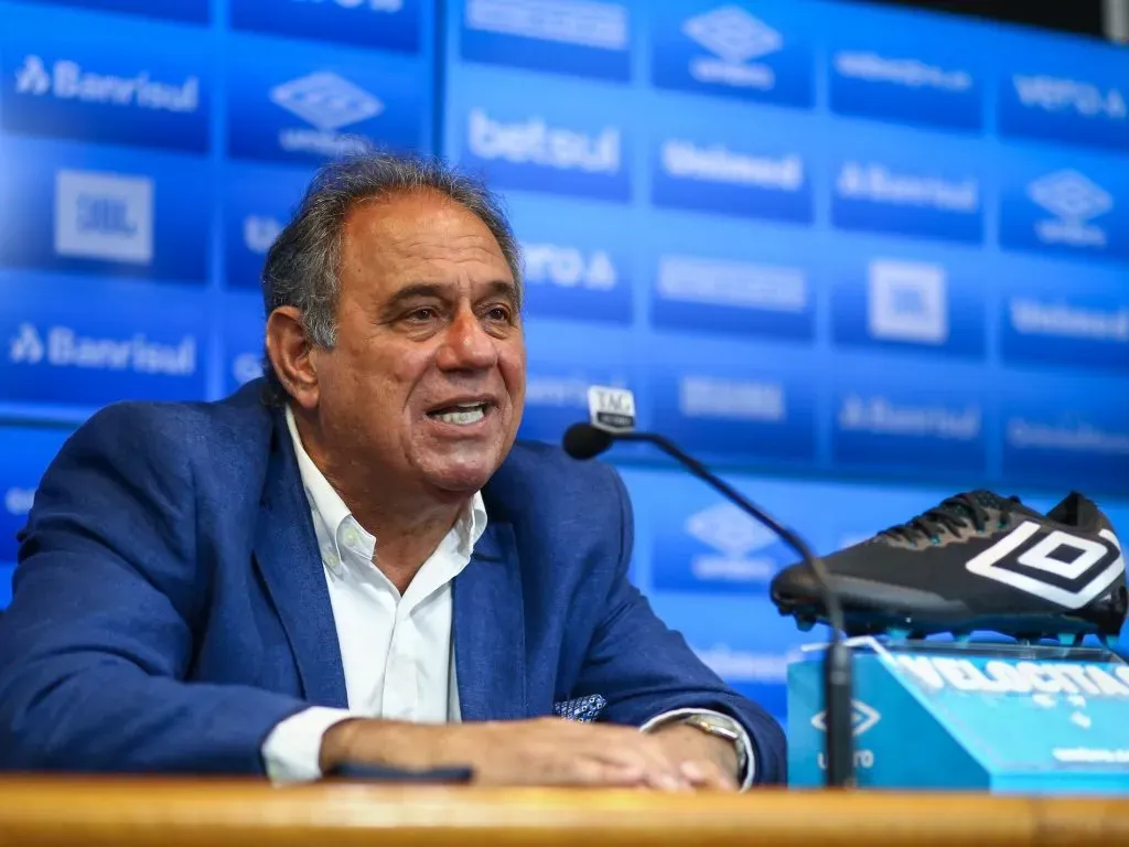 Denis Abrahão durante entrevista coletiva. Foto: Lucas Uebel/Grêmio FBPA