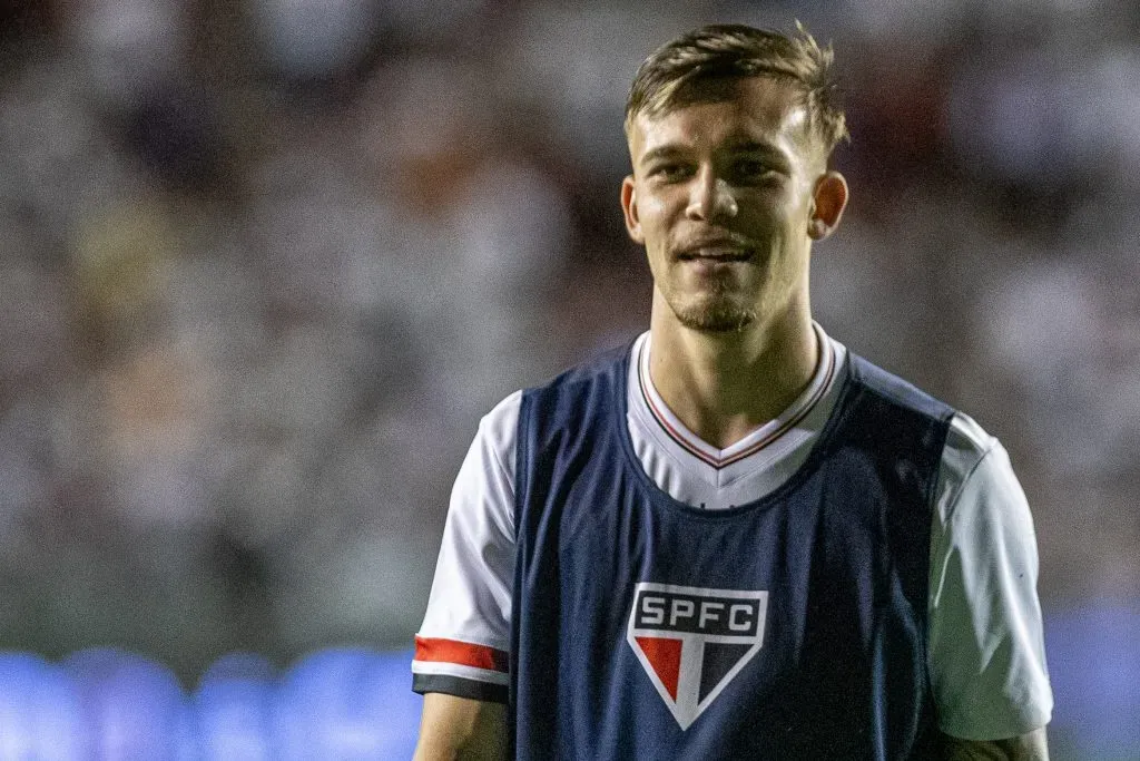 Negrucci jogador do São Paulo durante partida contra o Náutico pela Copa Do Brasil 2025. Foto: Rafael Vieira/AGIF