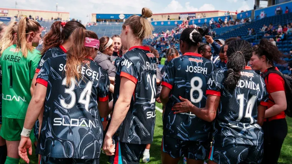 Jogadoras do Chicago Red Stars durante partida do clube (Reprodução/Chicago Red Stars)
