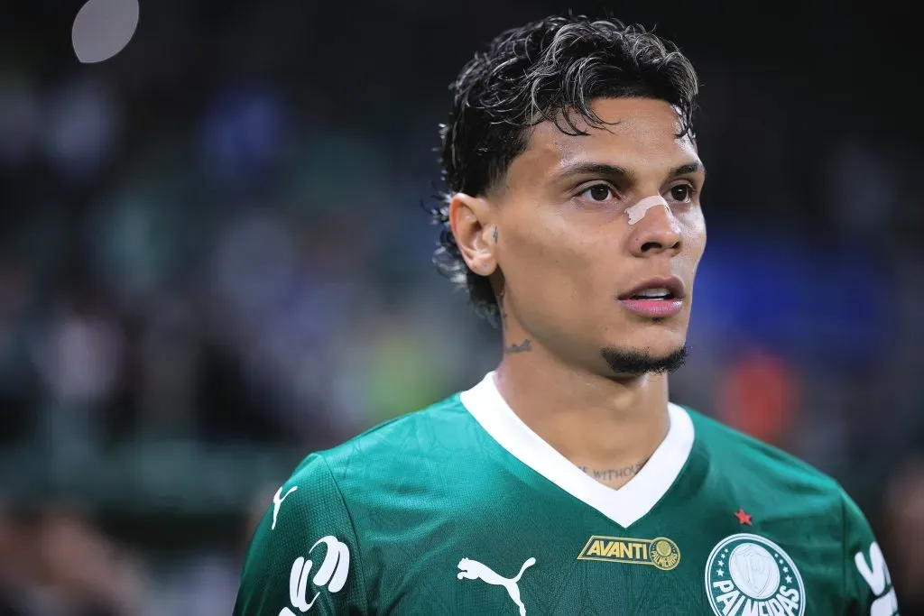 SP – SAO PAULO – 16/07/2025 – BRASILEIRO A 2025, PALMEIRAS X MIRASSOL – Richard Rios jogador do Palmeiras durante partida contra o Mirassol no estadio Arena Allianz Parque pelo campeonato Brasileiro A 2025. Foto: Ettore Chiereguini/AGIF
