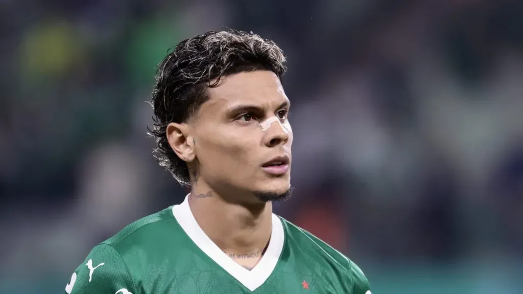 Palmeiras não quer negociar mais ninguém após Rios - Foto: Marcello Zambrana/AGIF.